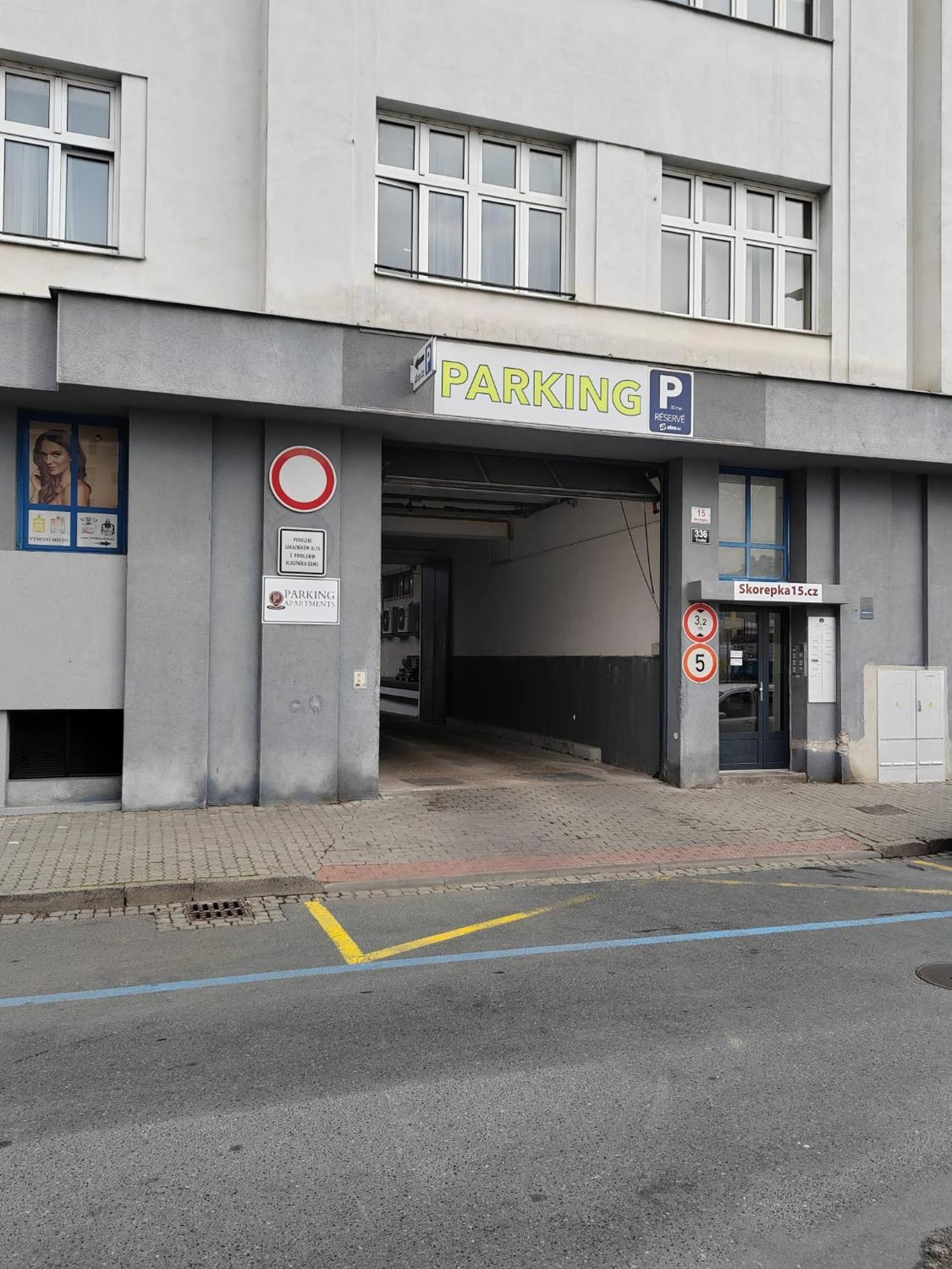 Apartia Krenova 31, Brno-Center エクステリア 写真